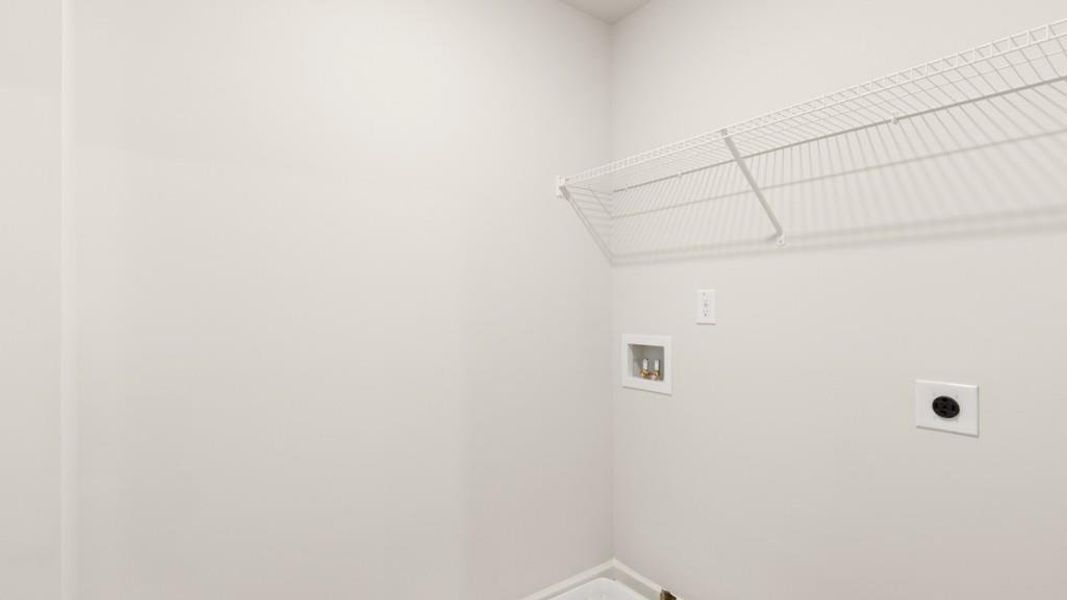 Spacious, unfurnished interior of a new home in Creekview, Atlanta (Image 30). Spacious, unfurnished interior of a new home in Creekview, Atlanta (Image 30).