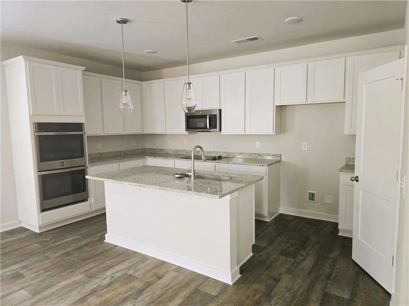Furnished interior view inside a new home in Southern Hills, McDonough (Image 8).