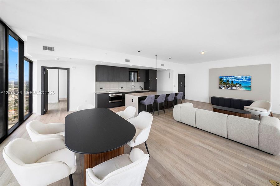 Community amenities in , Miami Beach (Image 50). Community amenities in , Miami Beach (Image 50).