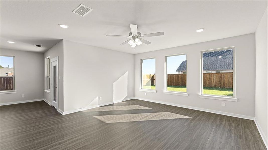 Spacious, unfurnished interior of a new home in Providence Commons Sales Phase 1, Aubrey (Image 22). Spacious, unfurnished interior of a new home in Providence Commons Sales Phase 1, Aubrey (Image 22).