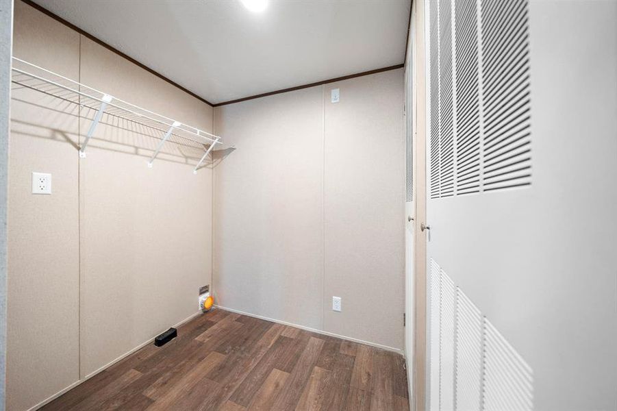 Spacious, unfurnished interior of a new home in , Dawson (Image 10).