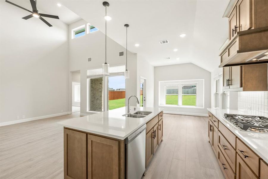 Furnished interior view inside a new home in Heartland Classic 60, Heartland (Image 4). Furnished interior view inside a new home in Heartland Classic 60, Heartland (Image 4).