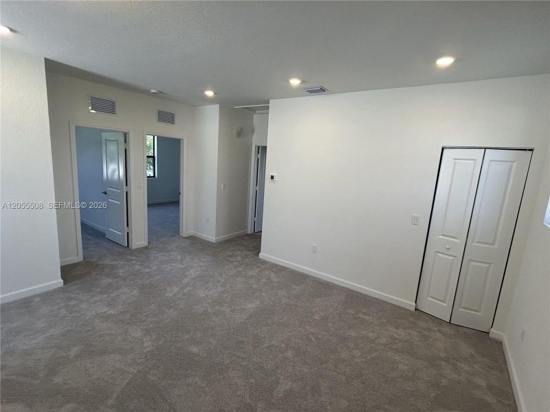 Spacious, unfurnished interior of a new home in , Dania Beach (Image 4). Spacious, unfurnished interior of a new home in , Dania Beach (Image 4).