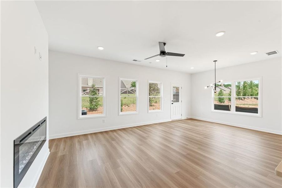 Spacious, unfurnished interior of a new home in Wilkins Walk, Mableton (Image 13).