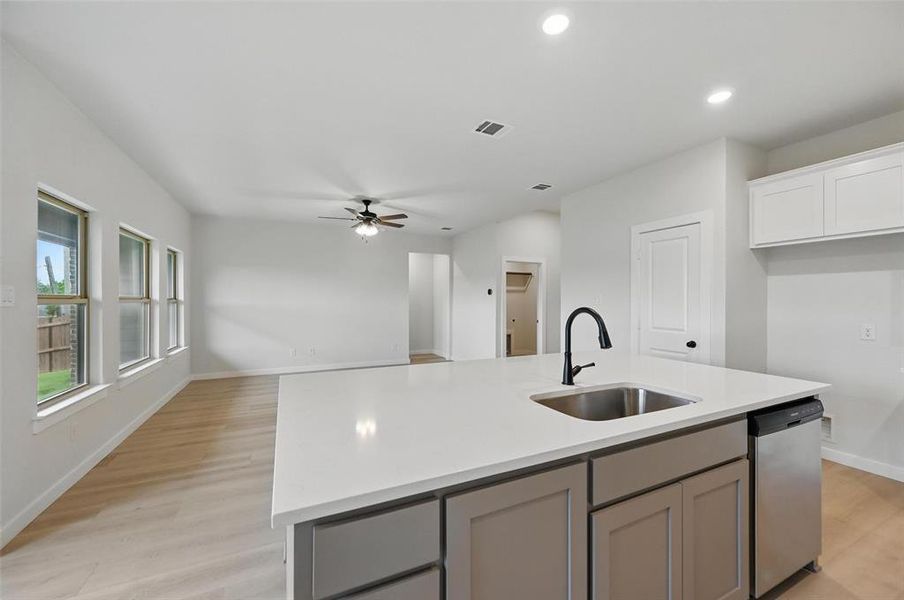 Image 31 of a home in Trail Creek. Image 31 of a home in Trail Creek.