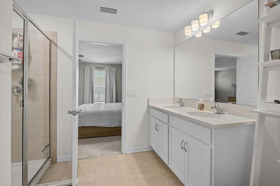 Furnished interior view inside a new home in , Sarasota (Image 6).