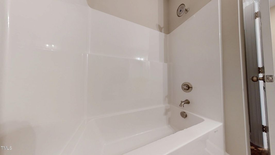 08282025_082235 08282025_082235