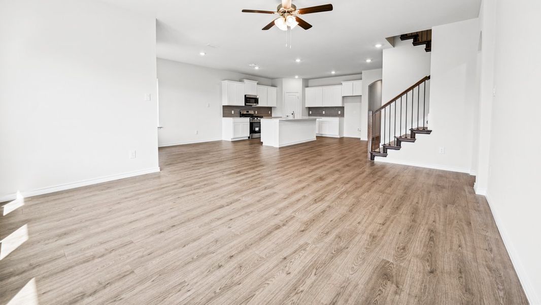 Spacious, unfurnished interior of a new home in Silverado, Aubrey (Image 5). Spacious, unfurnished interior of a new home in Silverado, Aubrey (Image 5).