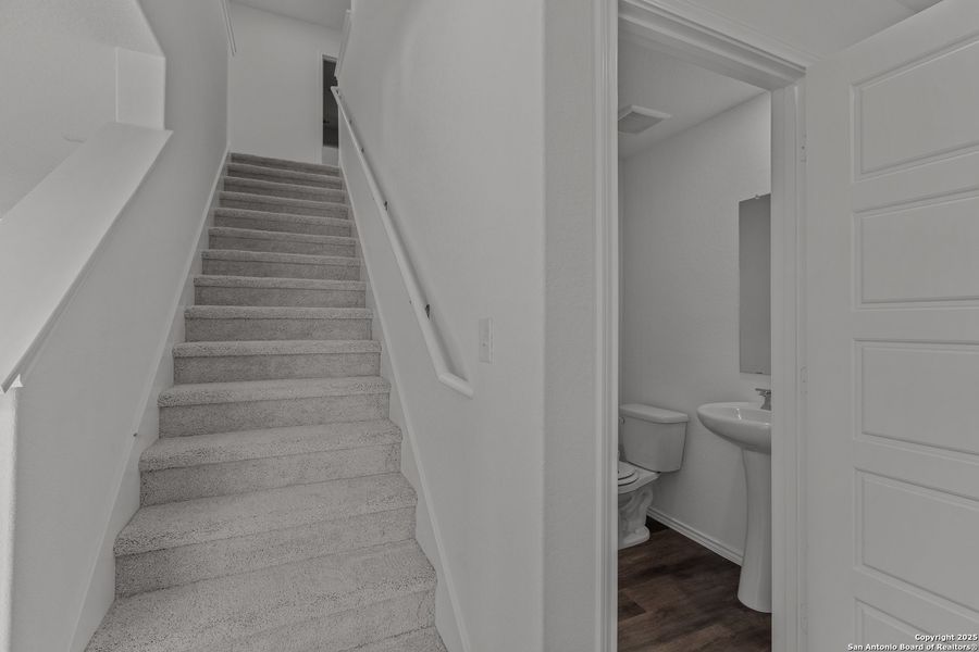 Spacious, unfurnished interior of a new home in Lily Springs, Seguin (Image 12). Spacious, unfurnished interior of a new home in Lily Springs, Seguin (Image 12).