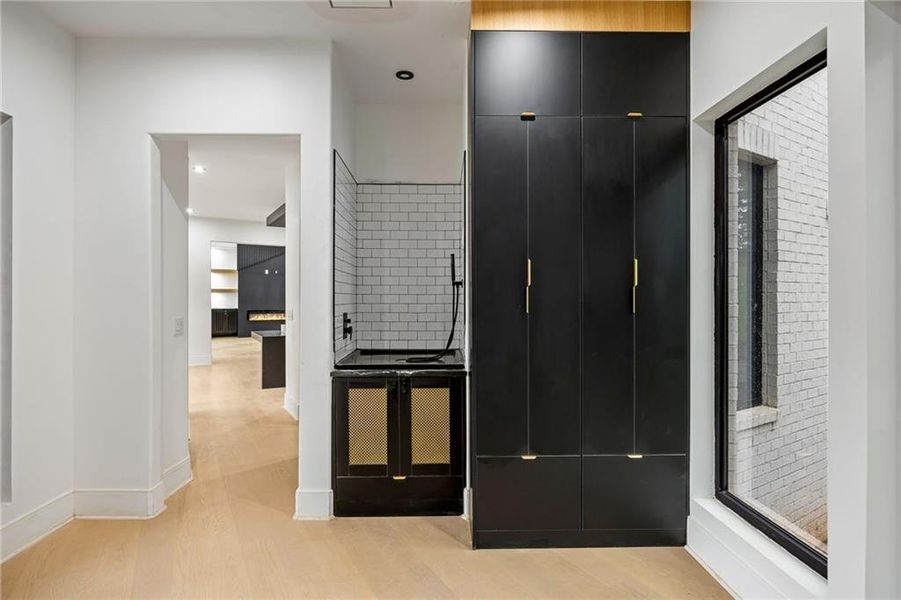 Furnished interior view inside a new home in , Alpharetta (Image 5).