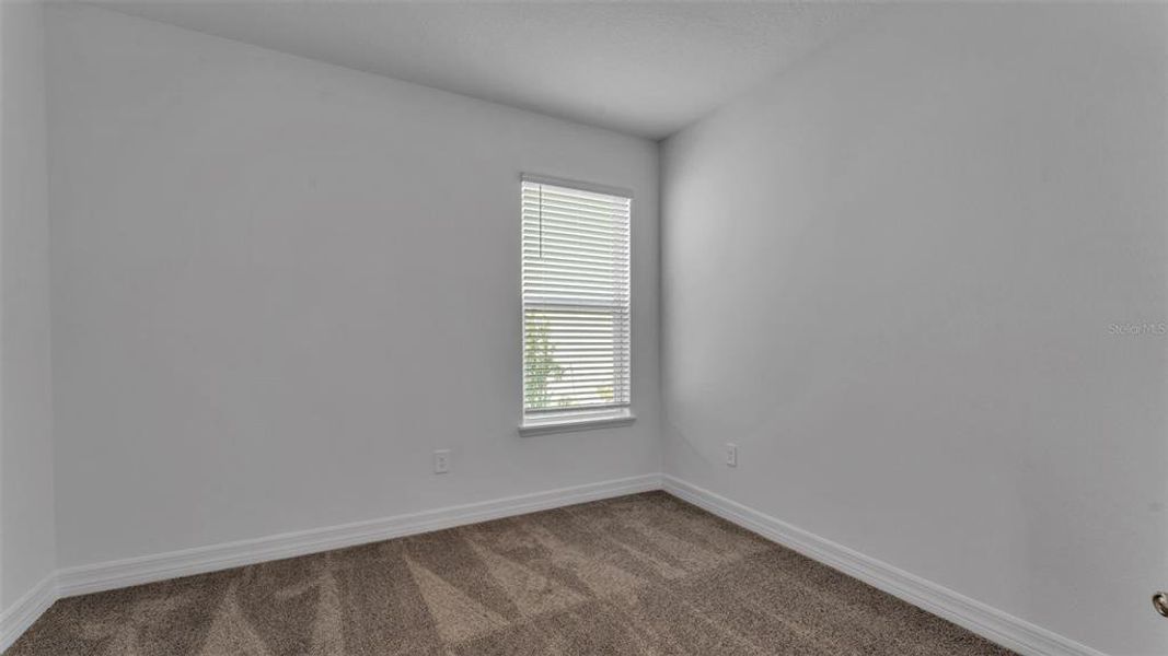 Spacious, unfurnished interior of a new home in Timber Ridge, Plant City (Image 23).