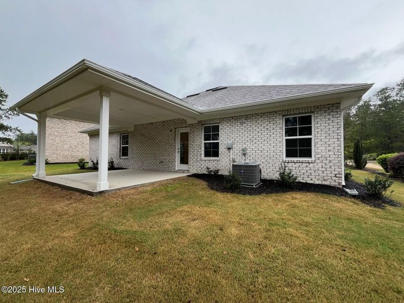 Exterior details and patio area of a home in Palmetto Creek, Bolivia (Image 17). Exterior details and patio area of a home in Palmetto Creek, Bolivia (Image 17).