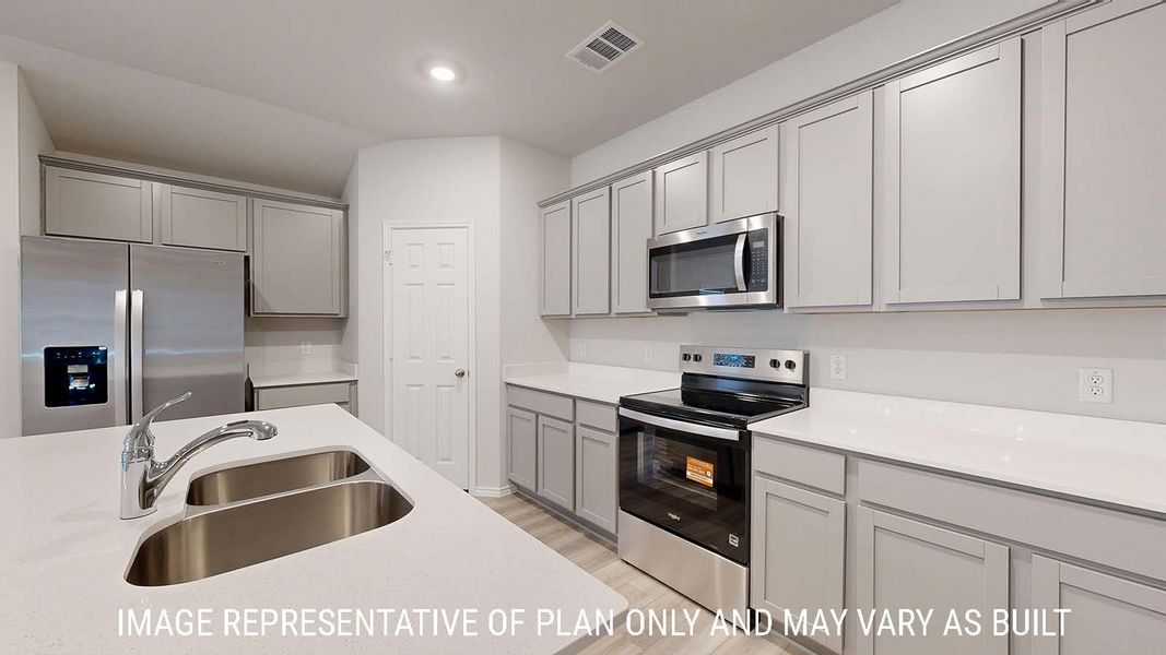 Furnished interior view inside a new home in Turnbo Ranch, Killeen (Image 8).