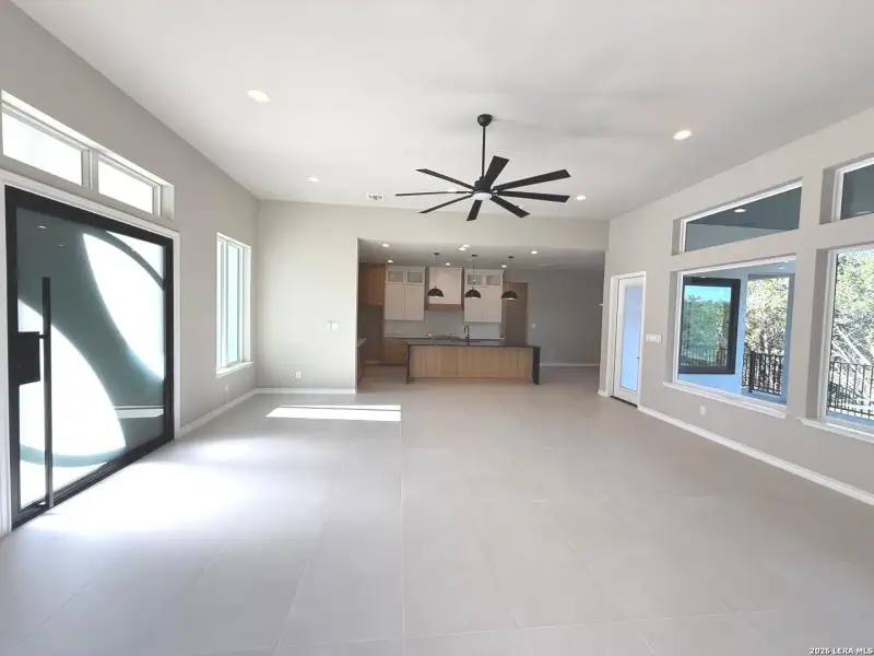 Spacious, unfurnished interior of a new home in , Spring Branch (Image 46).