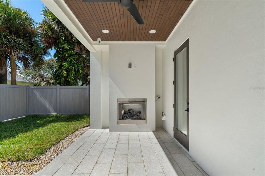 Exterior details and patio area of a home in , New Smyrna Beach (Image 41).