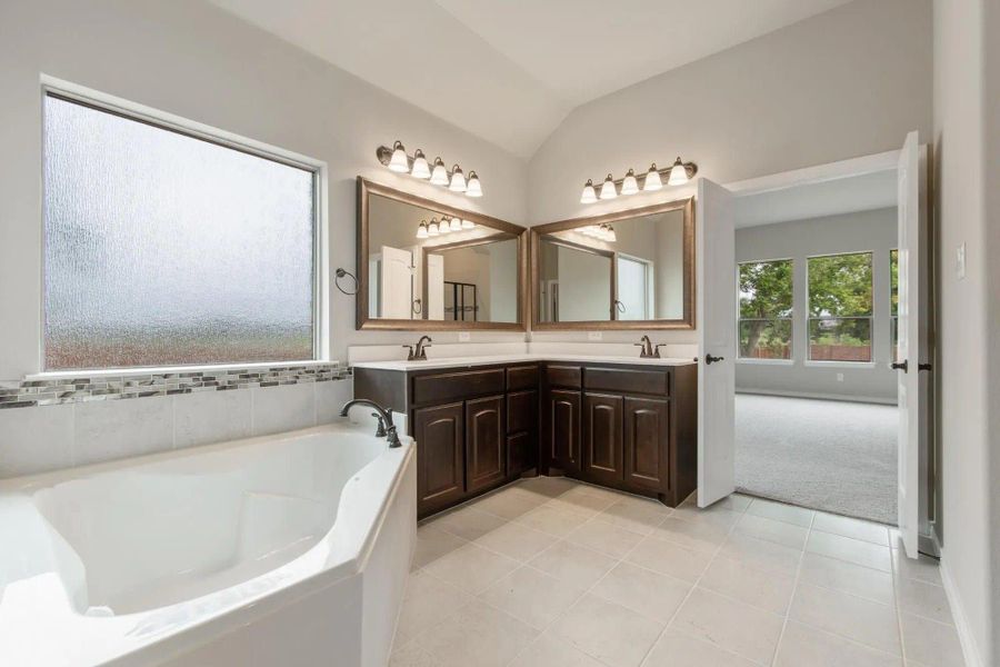 Primary Bathroom | Concept 2671 at Mockingbird Hills in Joshua, TX by Landsea Homes