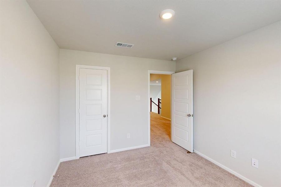 Spacious, unfurnished interior of a new home in The Preserve, Justin (Image 24).