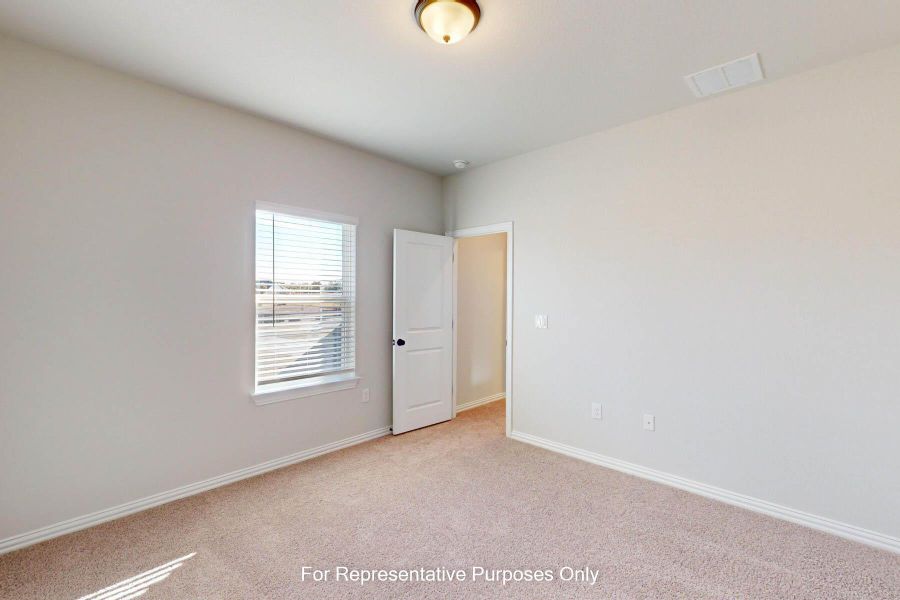 Spacious, unfurnished interior of a new home in Heritage, Dripping Springs (Image 19). Spacious, unfurnished interior of a new home in Heritage, Dripping Springs (Image 19).