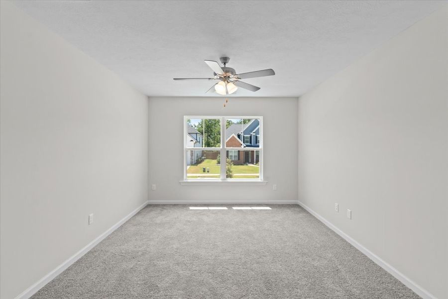 Spacious, unfurnished interior of a new home in Windsor, North Augusta (Image 33).