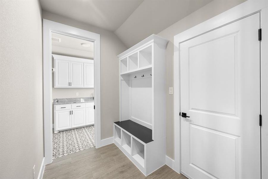 213 Bel Grand- Utility-1 213 Bel Grand- Utility-1