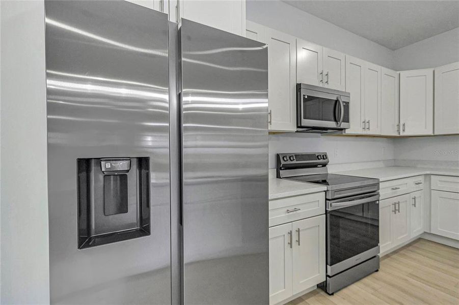Furnished interior view inside a new home in , Ocala (Image 14).