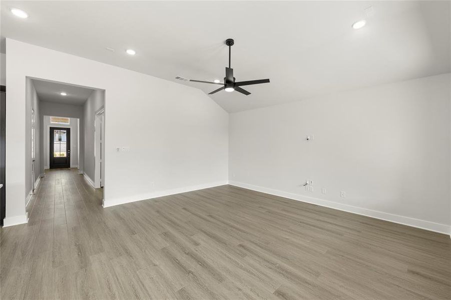 Spacious, unfurnished interior of a new home in Discovery Collection at Union Park, Little Elm (Image 19).