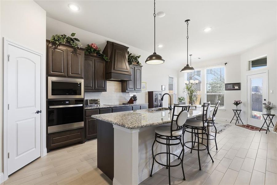Furnished interior view inside a new home in Oak Hills, Burleson (Image 32).