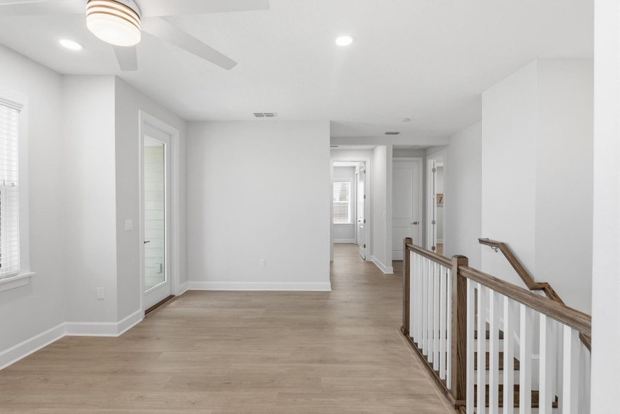 Representative unfurnished interior of a home built from the Bayview by SeaGate Homes in Beachview Cove, Ormond Beach (Image 63).