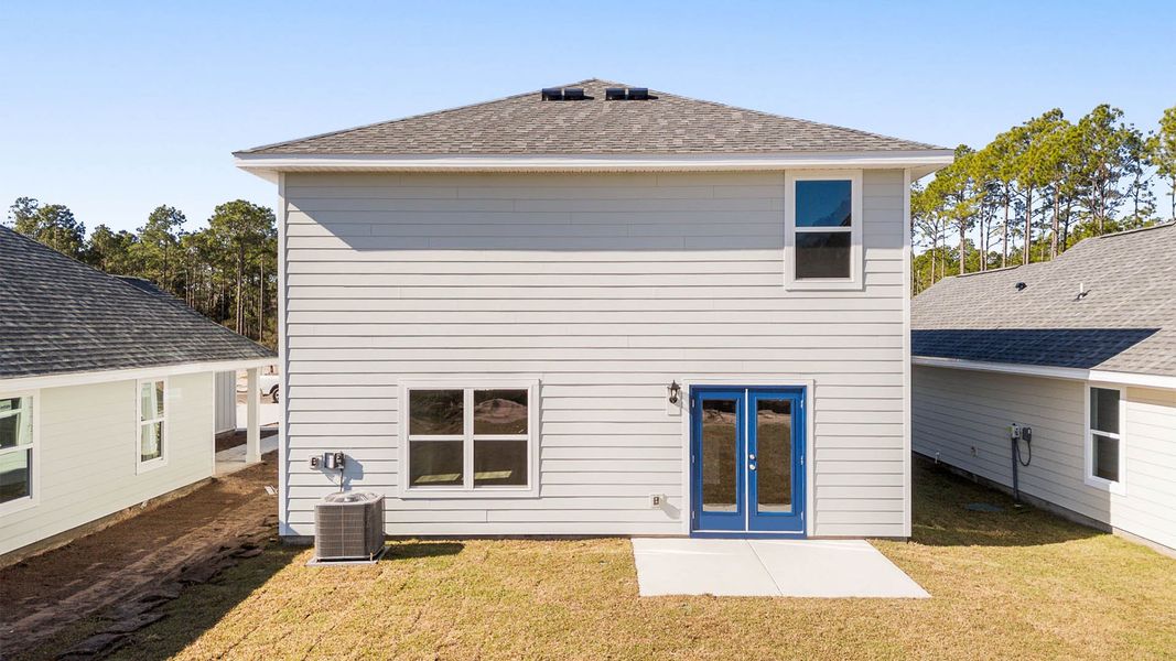 Representative exterior details of a home built from the The Aisle by D.R. Horton in Chateau Nemours, Port Saint Joe (Image 23).