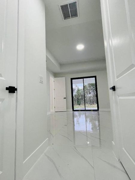 6bb6b199-3533-4fe7-852a-03b7e599a192