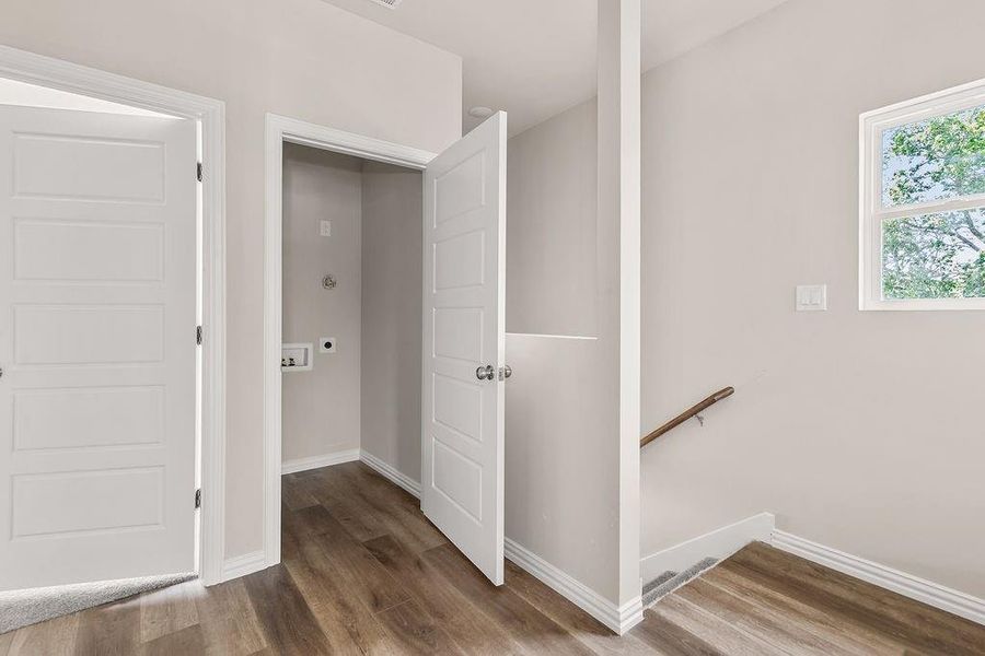 Spacious, unfurnished interior of a new home in , Fort Worth (Image 16).