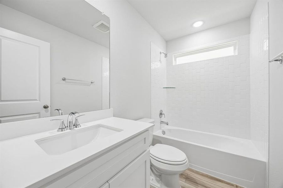 Furnished interior view inside a new home in Santorini, Seagoville (Image 9).