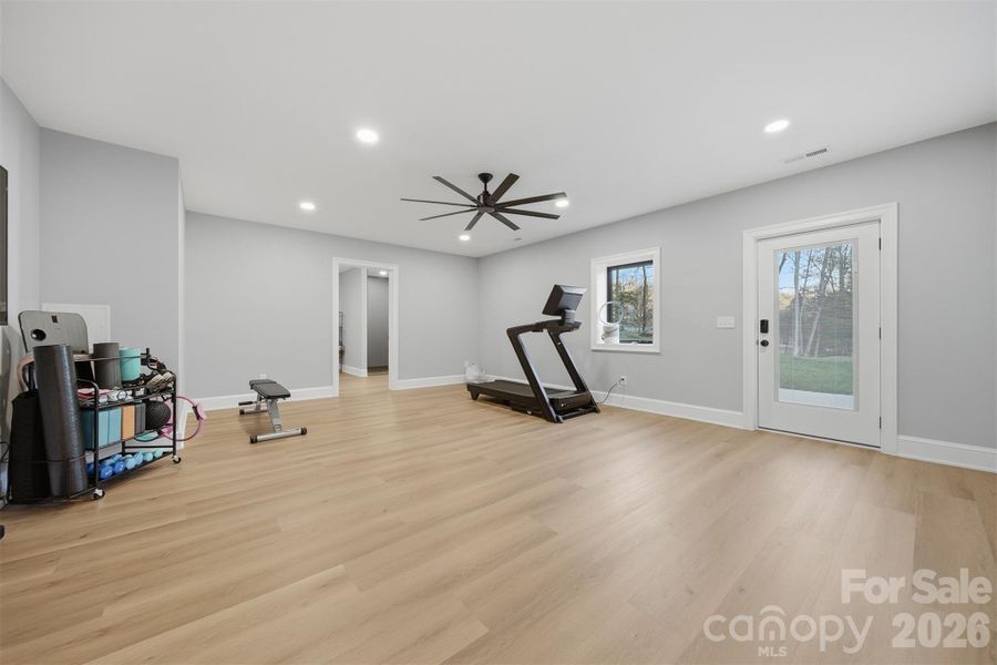 Spacious, unfurnished interior of a new home in , Hickory (Image 21).