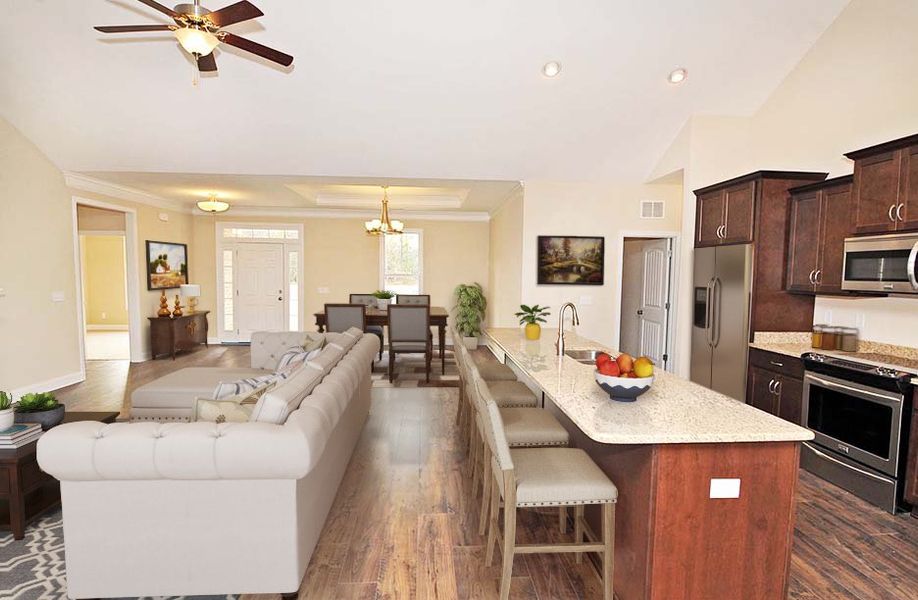 Representative furnished interior of a home built from the Topsail Schooner by Stevens Fine Homes in The Bluffs at Lake Waccamaw, Lake Waccamaw (Image 14).