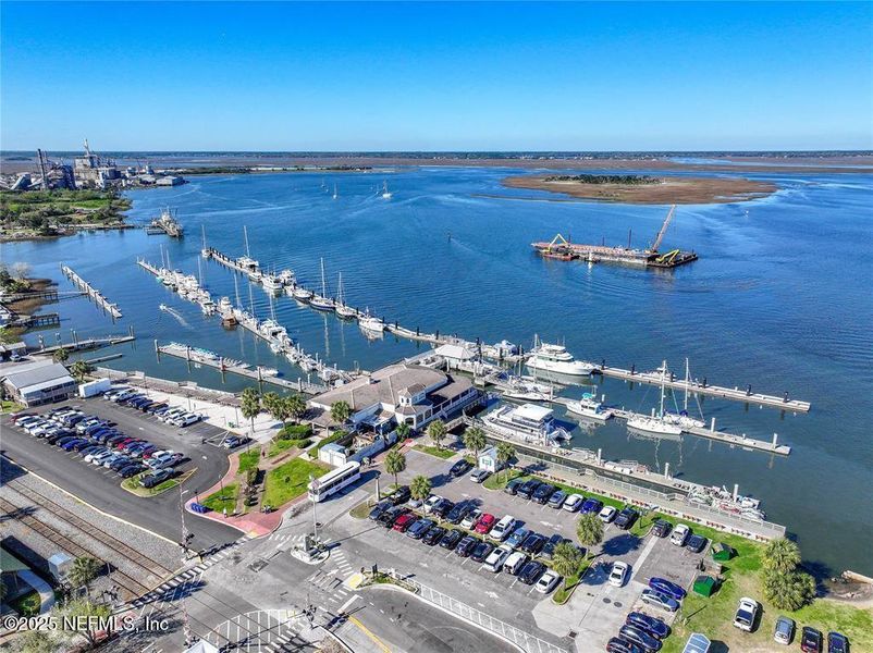 Image 9 of a home in . Image 9 of a home in .