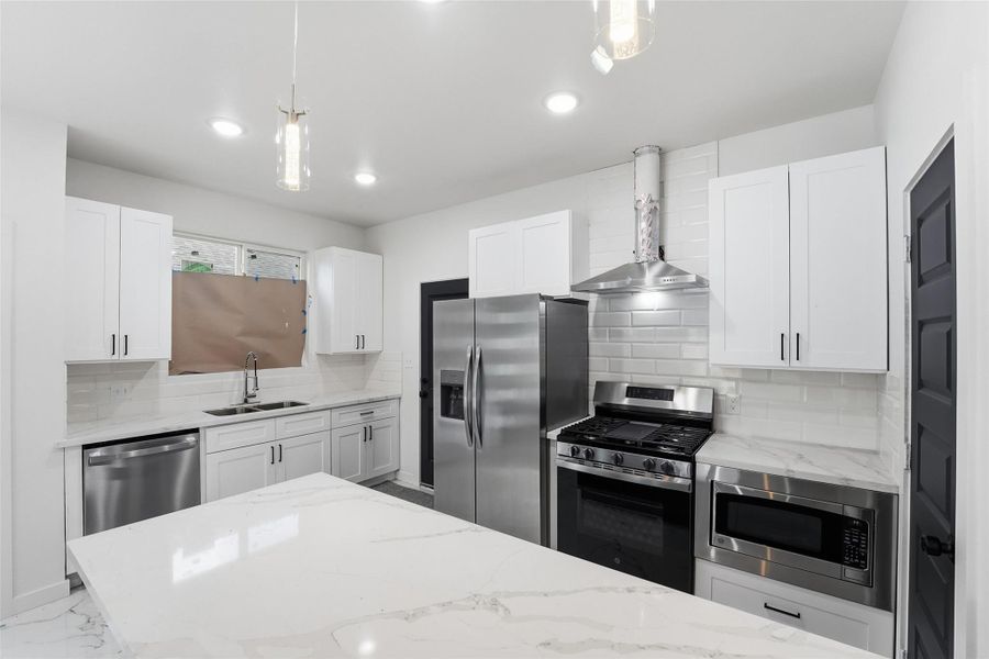 Furnished interior view inside a new home in , Houston (Image 8).
