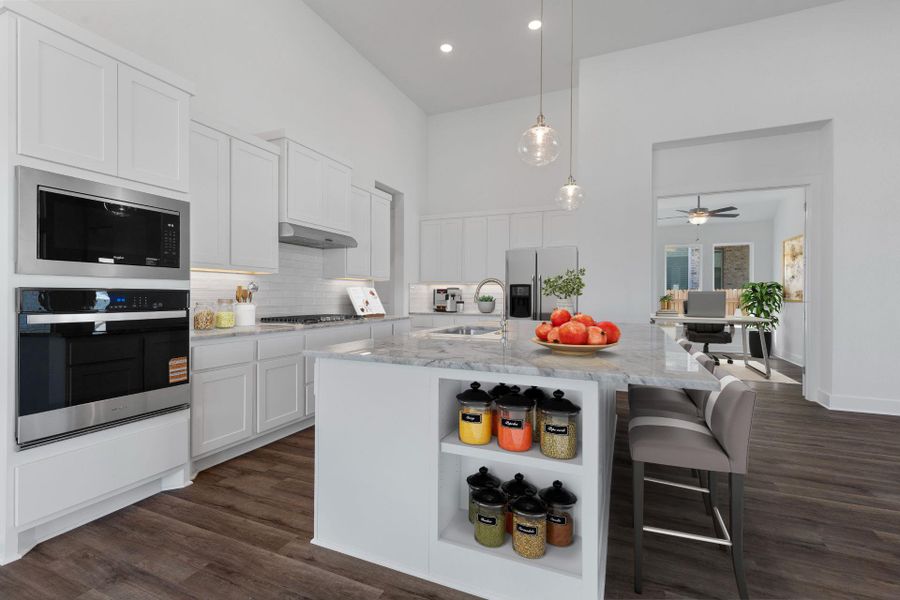 Light & Bright Kitchen - Virtually Staged Light & Bright Kitchen - Virtually Staged