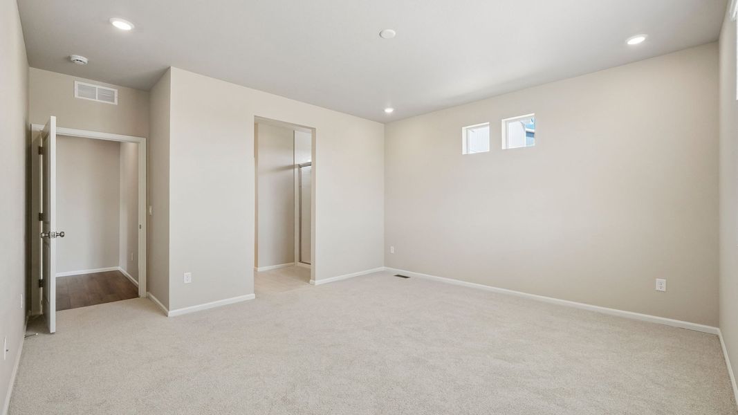 Spacious, unfurnished interior of a new home in Banning Lewis Ranch, Colorado Springs (Image 29). Spacious, unfurnished interior of a new home in Banning Lewis Ranch, Colorado Springs (Image 29).