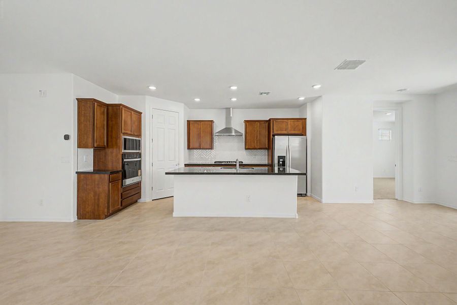 Furnished interior view inside a new home in Tyler Ranch, Buckeye (Image 2).