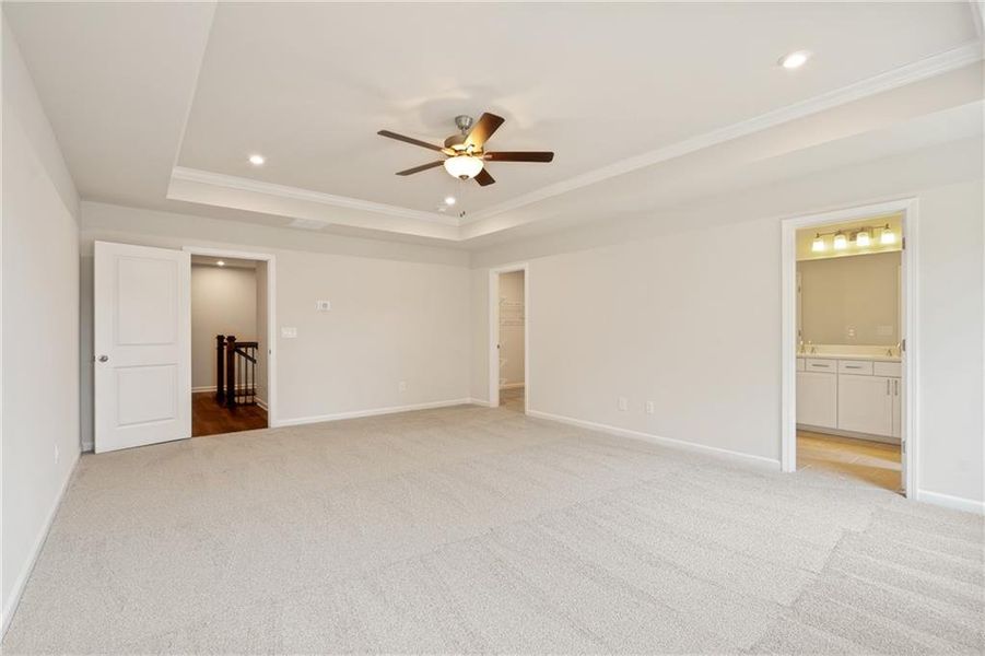 Spacious, unfurnished interior of a new home in The Village at Shallowford, Kennesaw (Image 28).