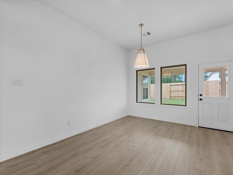 Spacious, unfurnished interior of a new home in Spring Creek Trails, Magnolia (Image 23). Spacious, unfurnished interior of a new home in Spring Creek Trails, Magnolia (Image 23).