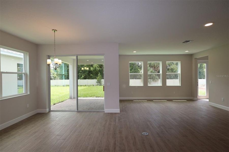 Spacious, unfurnished interior of a new home in Center Lake on the Park, St. Cloud (Image 6). Spacious, unfurnished interior of a new home in Center Lake on the Park, St. Cloud (Image 6).