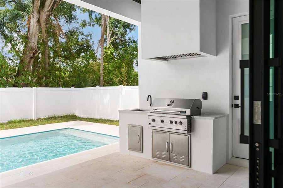 Exterior details and patio area of a home in , Tampa (Image 31).