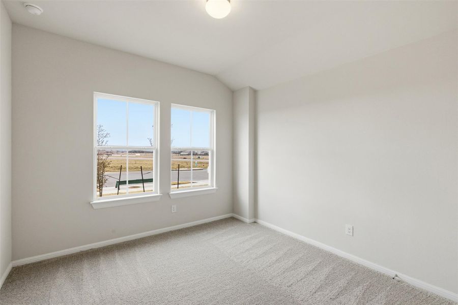 Spacious, unfurnished interior of a new home in Butler Farms, Liberty Hill (Image 17).