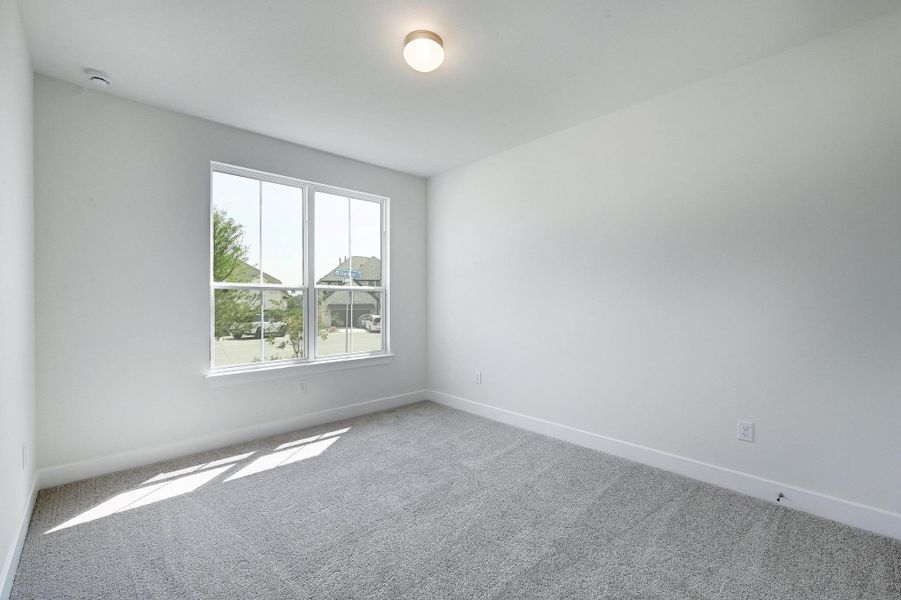 Spacious, unfurnished interior of a new home in Nolina, Georgetown (Image 14).