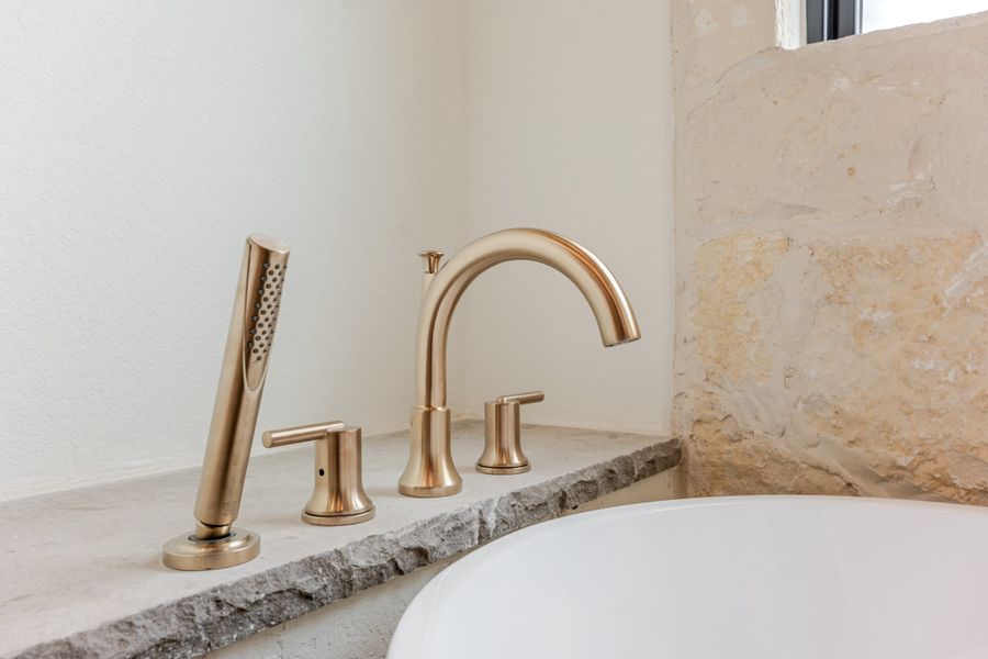 Close-up of interior finishes inside a home in Eagles Bluff, Weatherford (Image 30).