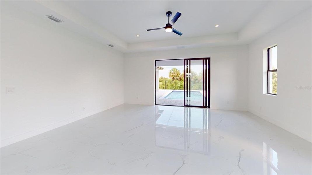Spacious, unfurnished interior of a new home in , Punta Gorda (Image 21).