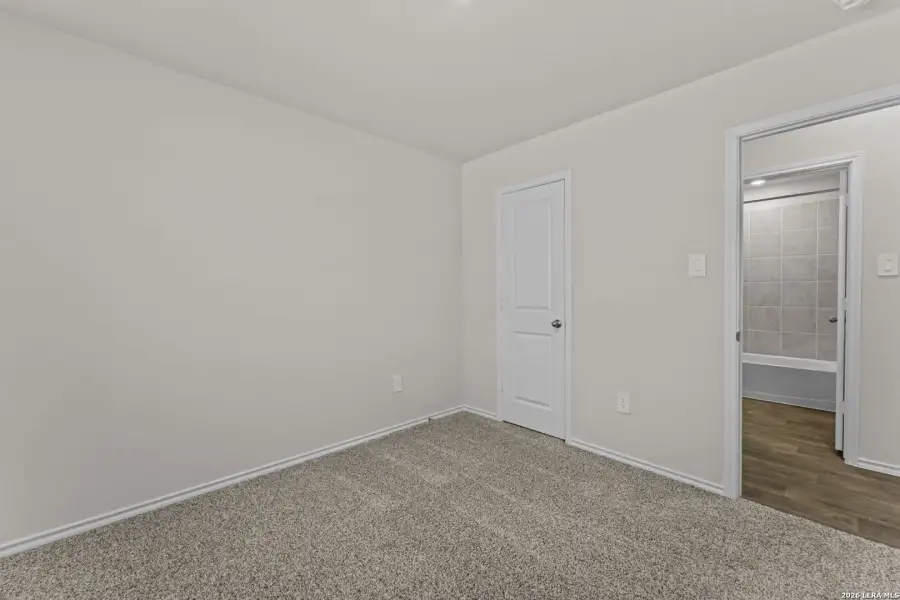 Spacious, unfurnished interior of a new home in Laurel Vistas, San Antonio (Image 26). Spacious, unfurnished interior of a new home in Laurel Vistas, San Antonio (Image 26).