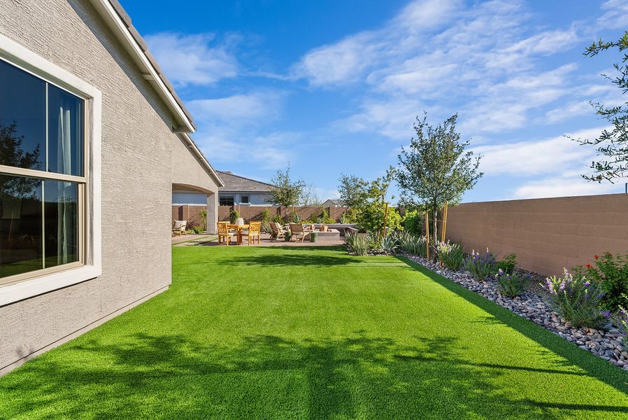 Representative exterior details of a home built from the Beacon by Taylor Morrison in Artisan at Asante, Surprise (Image 21).