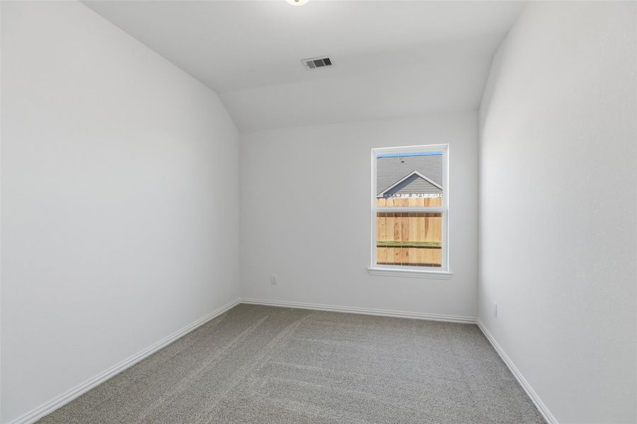 Spacious, unfurnished interior of a new home in Wildrye, Waller (Image 22).